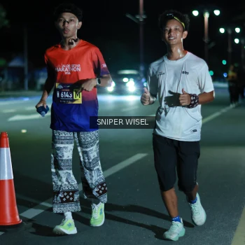 Runner Photo 3516249