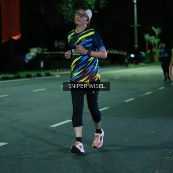 Runner Photo 3516291
