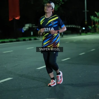 Runner Photo 3516297