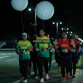 Runner Photo 3516309