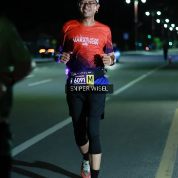Runner Photo 3516355