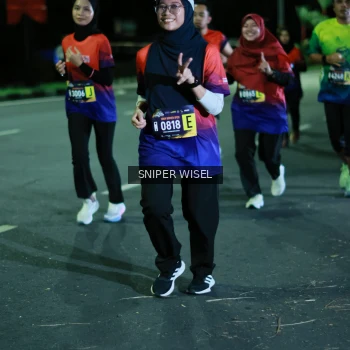 Runner Photo 3516372