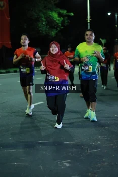 Runner Photo 3516375