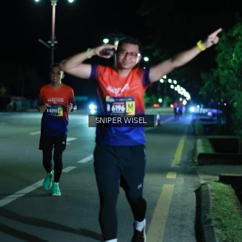 Runner Photo 3516376