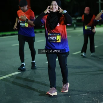 Runner Photo 3516395