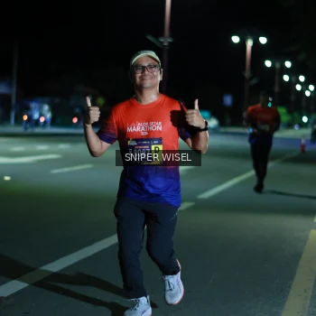 Runner Photo 3516414