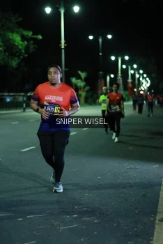 Runner Photo 3516417