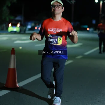 Runner Photo 3516422