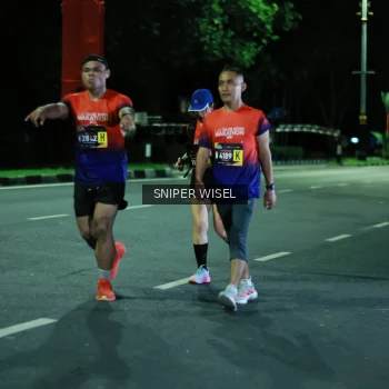 Runner Photo 3516467