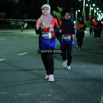 Runner Photo 3516523