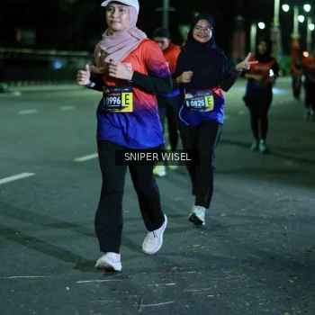 Runner Photo 3516539