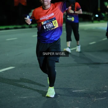 Runner Photo 3516553
