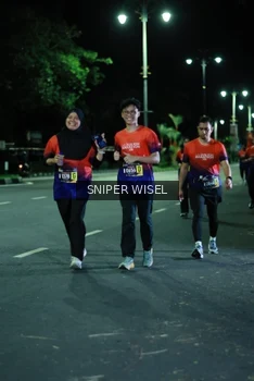 Runner Photo 3516572
