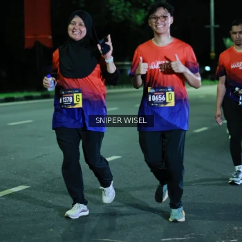 Runner Photo 3516585