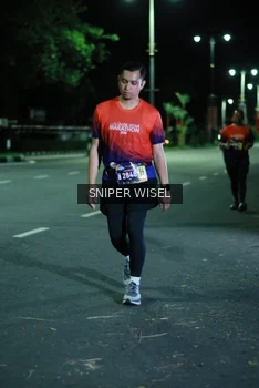 Runner Photo 3516598