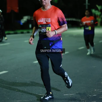 Runner Photo 3516616