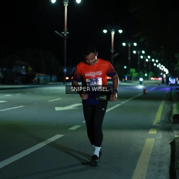 Runner Photo 3516667