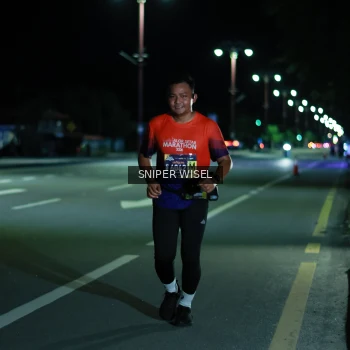 Runner Photo 3516674