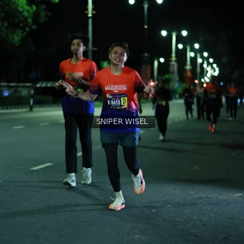 Runner Photo 3516691