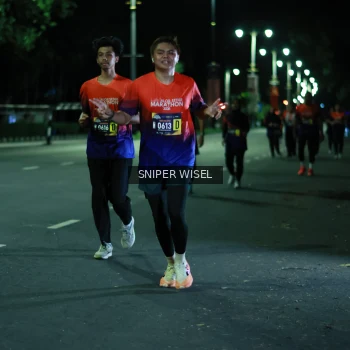 Runner Photo 3516698
