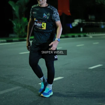 Runner Photo 3516722
