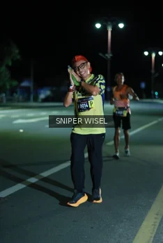 Runner Photo 3516749