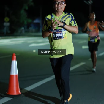 Runner Photo 3516754