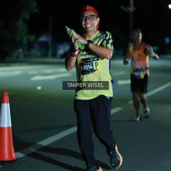 Runner Photo 3516755