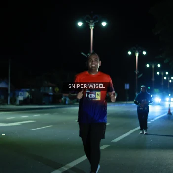 Runner Photo 3516787