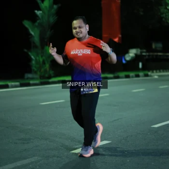 Runner Photo 3516791