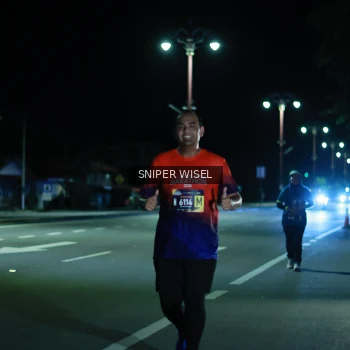 Runner Photo 3516792