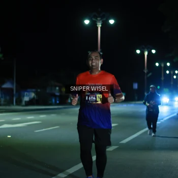 Runner Photo 3516793