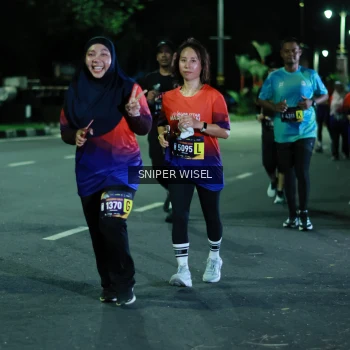 Runner Photo 3516795