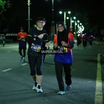 Runner Photo 3516820