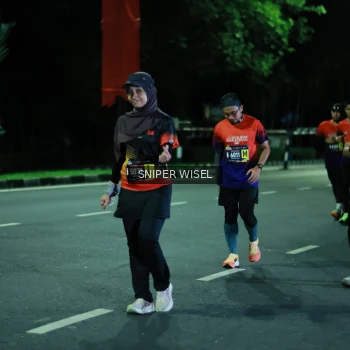 Runner Photo 3516850