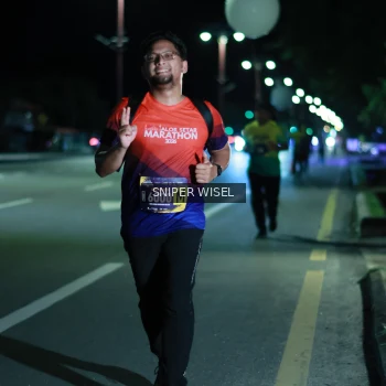 Runner Photo 3516873