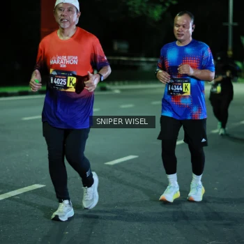 Runner Photo 3516874