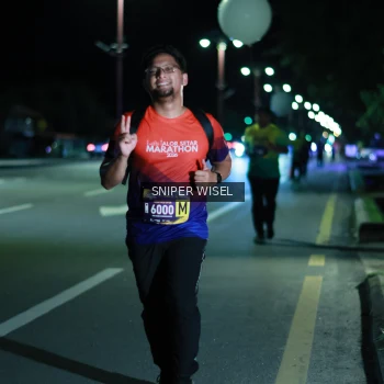 Runner Photo 3516875