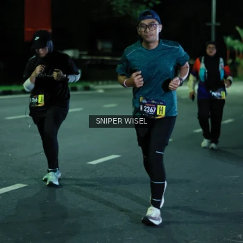Runner Photo 3516880