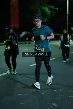 Runner Photo 3516882