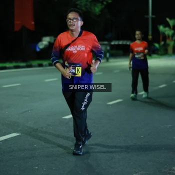 Runner Photo 3516891