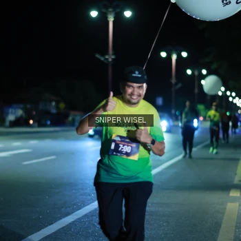 Runner Photo 3516894