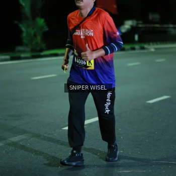 Runner Photo 3516895