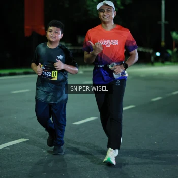 Runner Photo 3516944