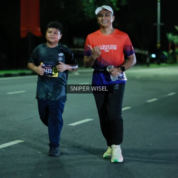 Runner Photo 3516947