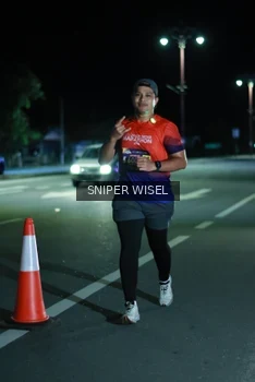Runner Photo 3516963