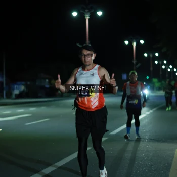 Runner Photo 3516974