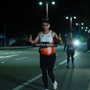 Runner Photo 3516978