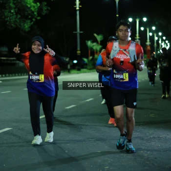 Runner Photo 3516986