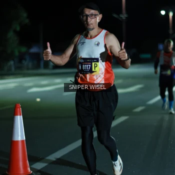 Runner Photo 3516994